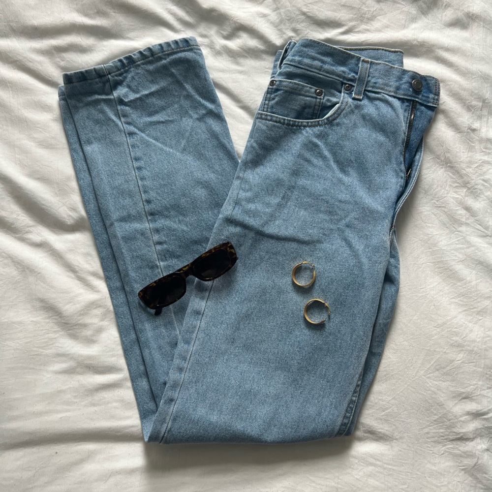 90’s Straight Leg Jeans